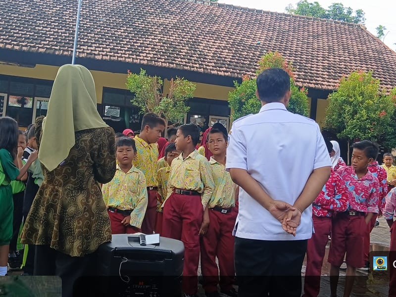 PEMBIASAAN PAGI (RABU LITERASI)